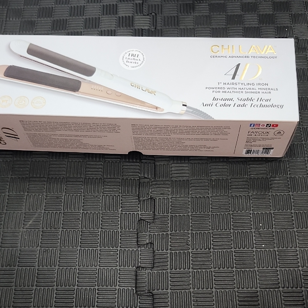 CHI Lava  4D Ceramic Hairstyling Iron UPC# 633911870549